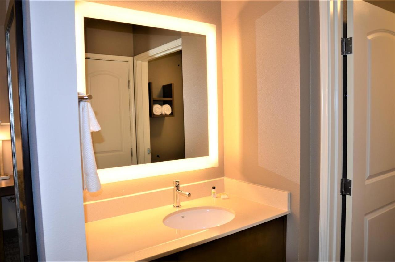 Staybridge Suites - Orenco Station By Ihg Хилсборо Экстерьер фото